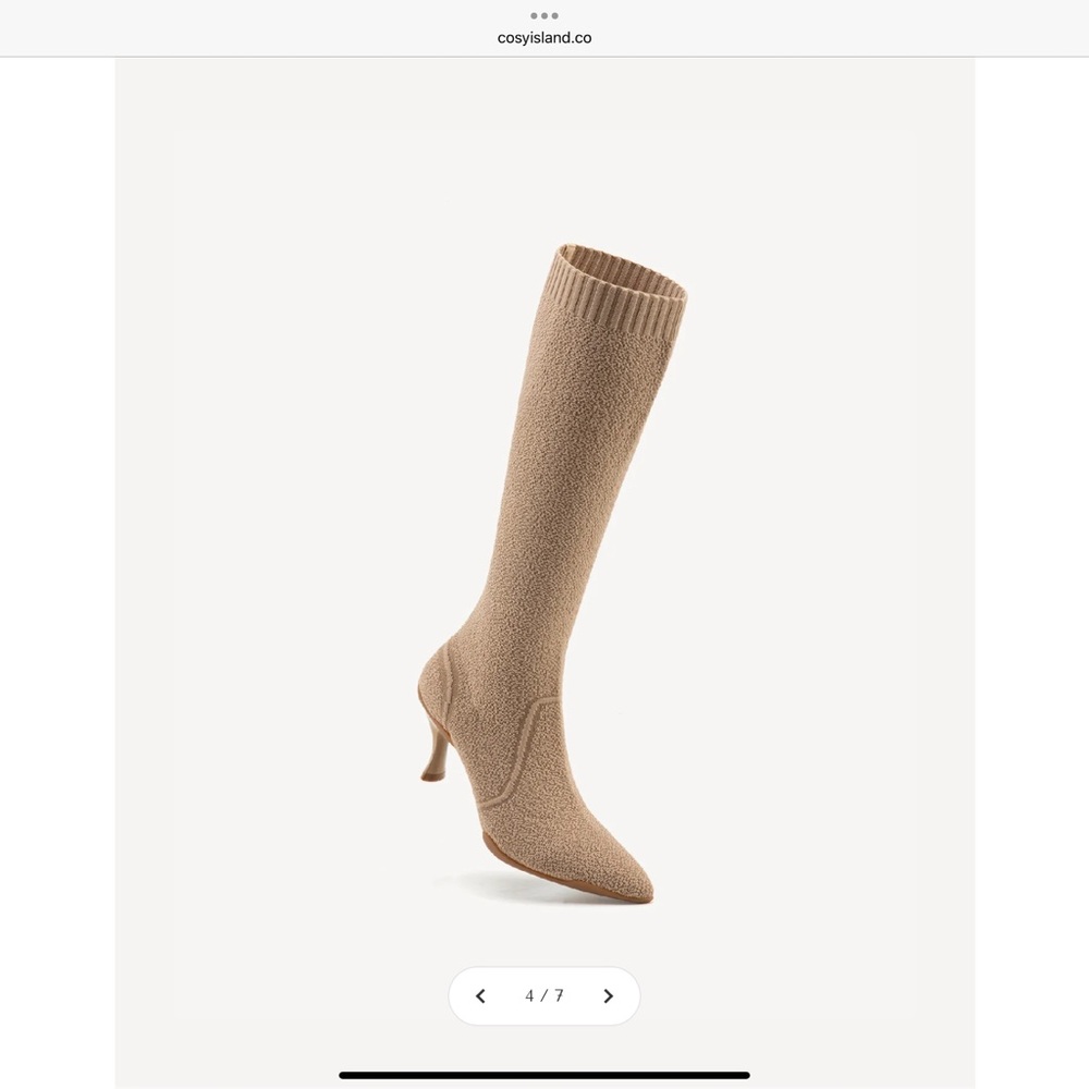 Cosy Island Tan Boots standard model boot size 7 NWT - Picture 3 of 7